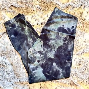 Lululemon diamond dye align leggings